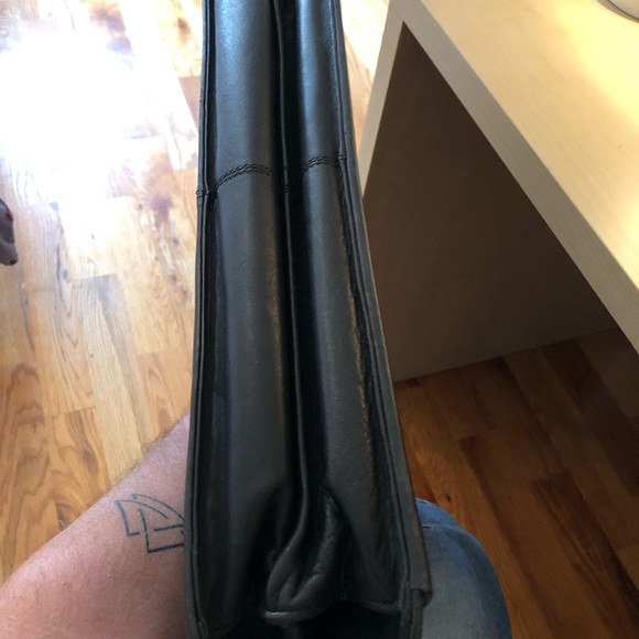 Leather briefcase black. - Picture 9 of 9